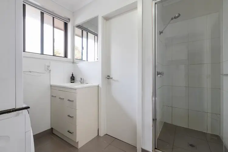 Fifth view of Homely unit listing, 5/3 Kinnordy Court, Hamlyn Heights VIC 3215