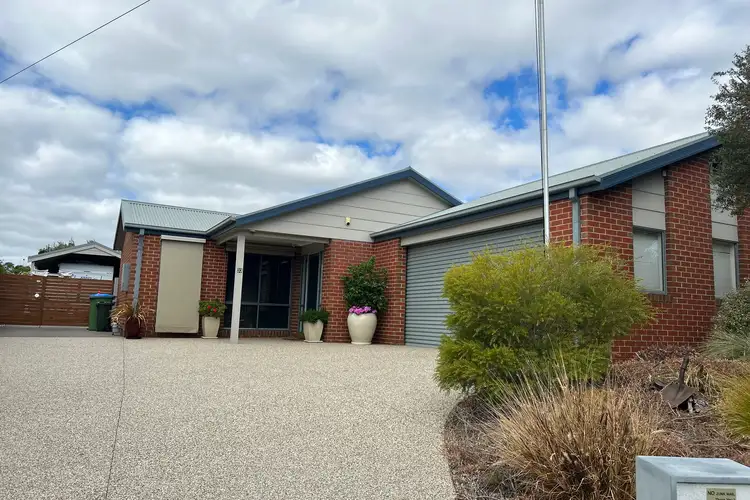 33 Capel Avenue, Capel Sound VIC 3940