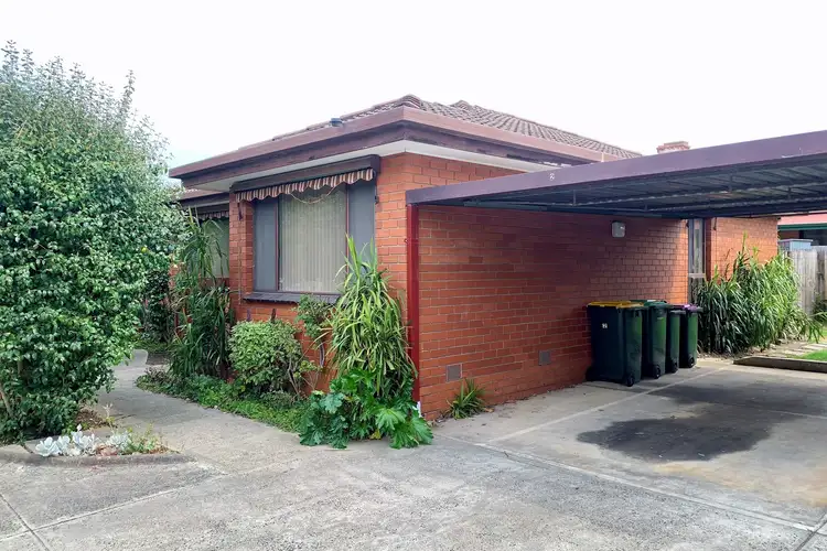 Main view of Homely unit listing, 2/4 Lime Street, Whittlesea VIC 3757
