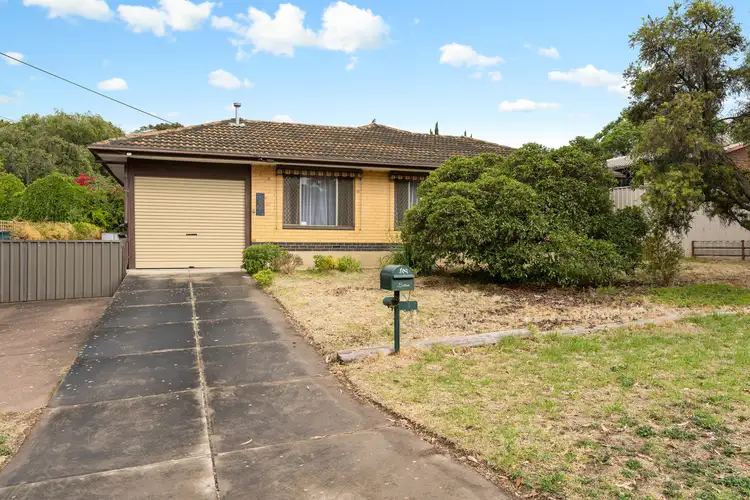 3 Roberts Road, Hackham West SA 5163