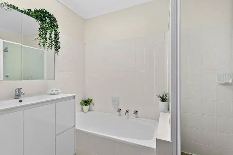 Sixth view of Homely house listing, 2/2 Blackbutt Way, Barrack Heights NSW 2528
