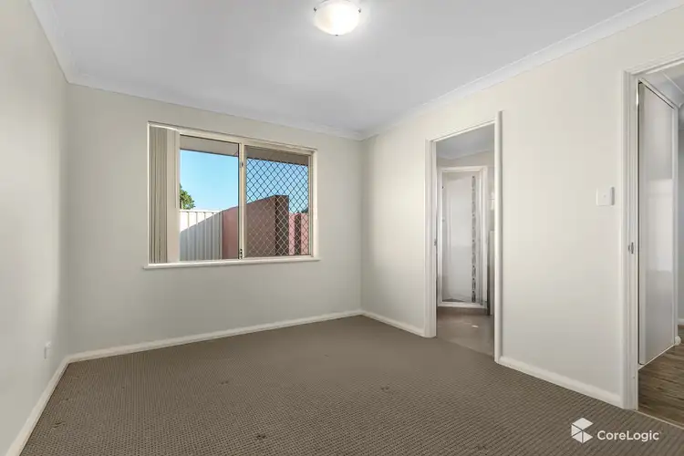 Fourth view of Homely unit listing, 4/39 Utakarra Road, Utakarra WA 6530