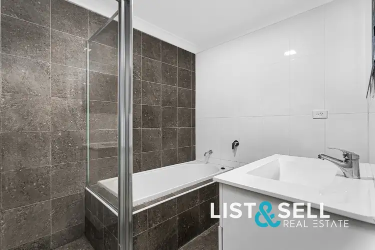 Fifth view of Homely unit listing, 4/96 Nuwarra Road, Moorebank NSW 2170