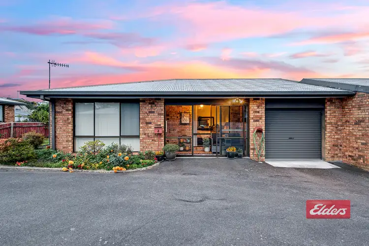 2/56 Simpson Street, Somerset TAS 7322