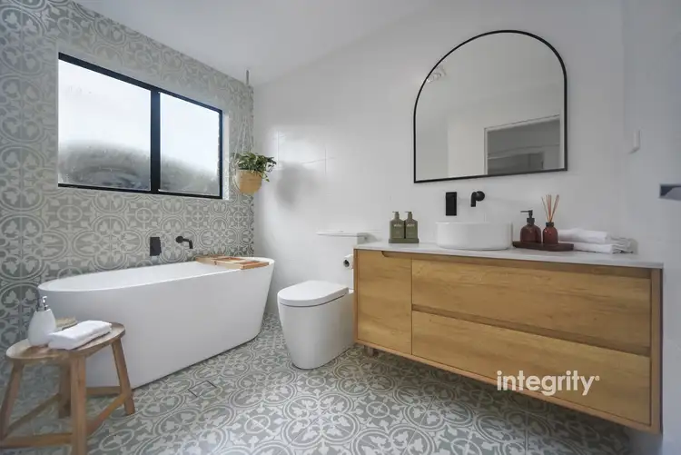 45 Chittick Avenue, North Nowra NSW 2541