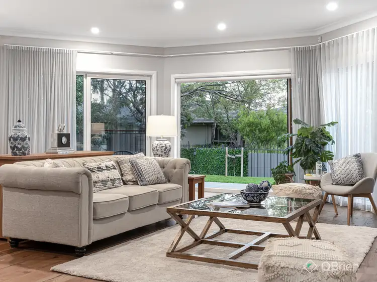 8 Feathery Grove, Sandhurst VIC 3977
