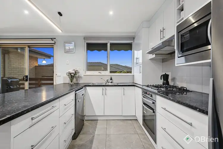 Fifth view of Homely house listing, 14 Castlecrag Close, Endeavour Hills VIC 3802