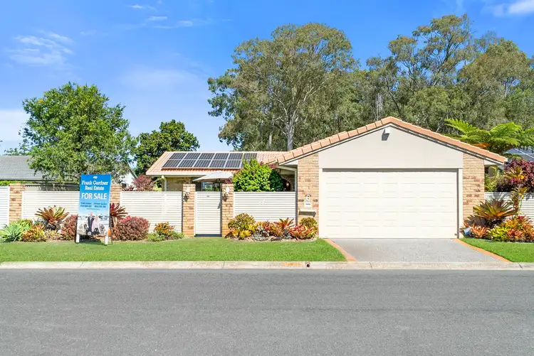 6 Lakefield Crescent, Paradise Point QLD 4216