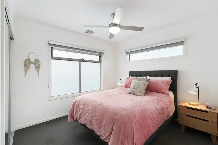Fifth view of Homely unit listing, 2/9 Toyne Avenue, Hamlyn Heights VIC 3215