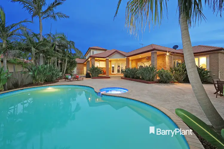 5 Rosewood Boulevard, Lysterfield VIC 3156