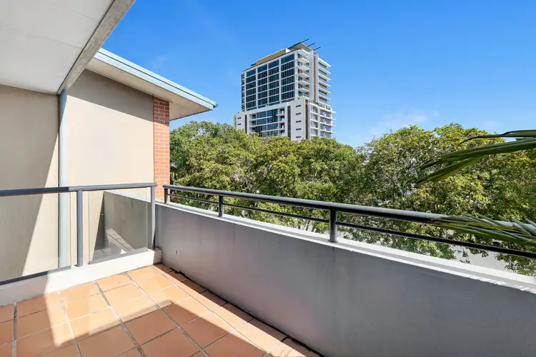 Second view of Homely apartment listing, 25/20-26 Illawong Street, Chevron Island QLD 4217