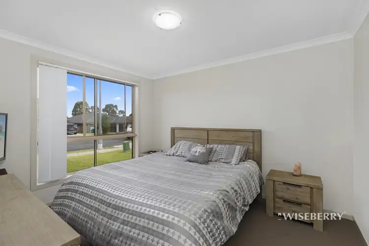 Fifth view of Homely house listing, 1 Oakmont Place, Woongarrah NSW 2259