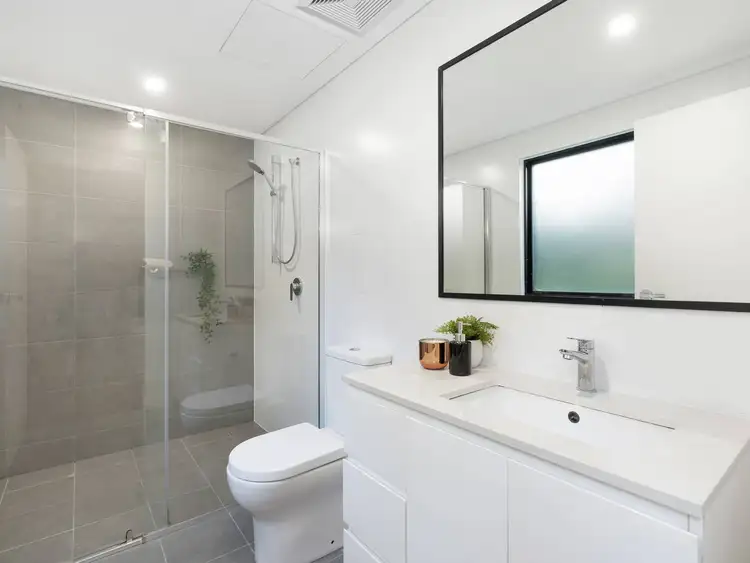 Fourth view of Homely apartment listing, 2/2 Robert Street, Artarmon NSW 2064