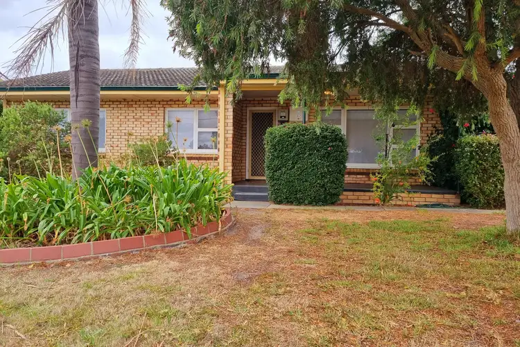 32 Amber Street, Katanning WA 6317