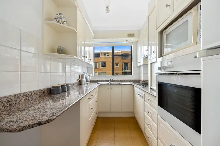 Fourth view of Homely apartment listing, 6A/27-31 Ocean Street North, Bondi NSW 2026