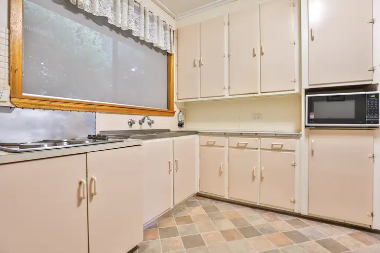 Fifth view of Homely house listing, 24 Murray Avenue, Red Cliffs VIC 3496