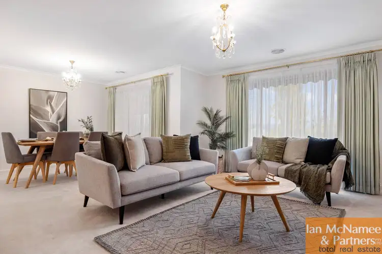 21 Kinlyside Avenue, Jerrabomberra NSW 2619