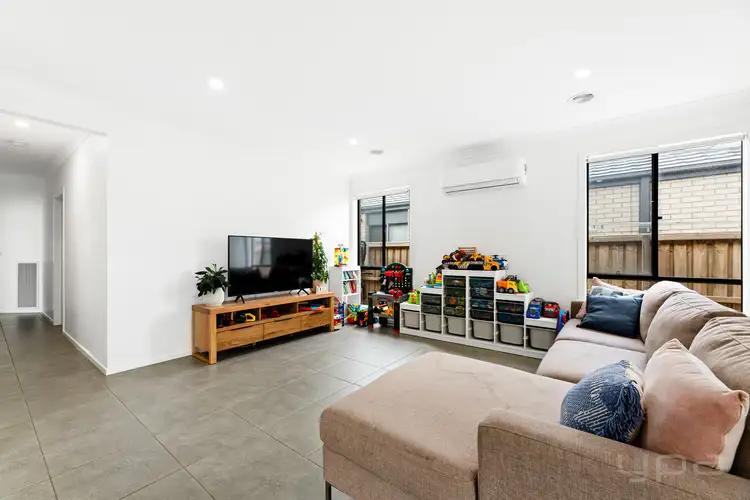 Sixth view of Homely house listing, 11 Bickerton Street, Werribee VIC 3030