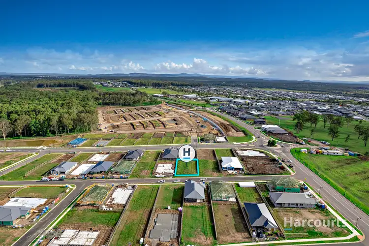 Third view of Homely house listing, 8 Reedling Road, Chisholm NSW 2322
