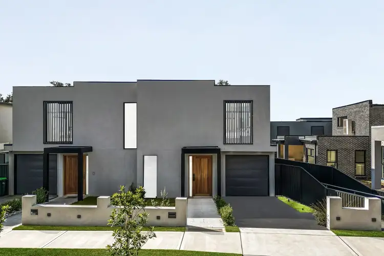 8 Arnold Street, Peakhurst NSW 2210