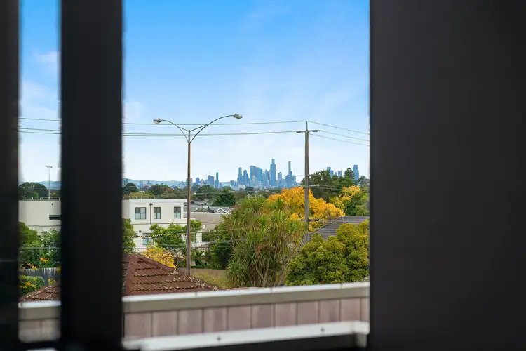 Fourth view of Homely apartment listing, 11/1 St Georges Avenue, Bentleigh East VIC 3165