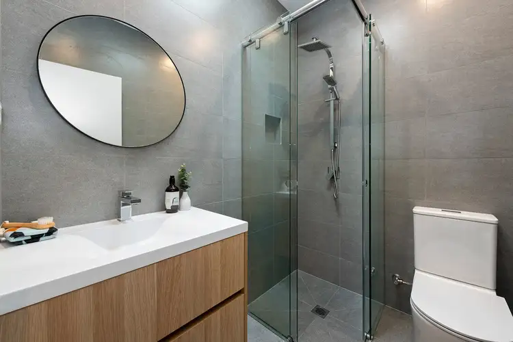 Fifth view of Homely apartment listing, 11/1 St Georges Avenue, Bentleigh East VIC 3165