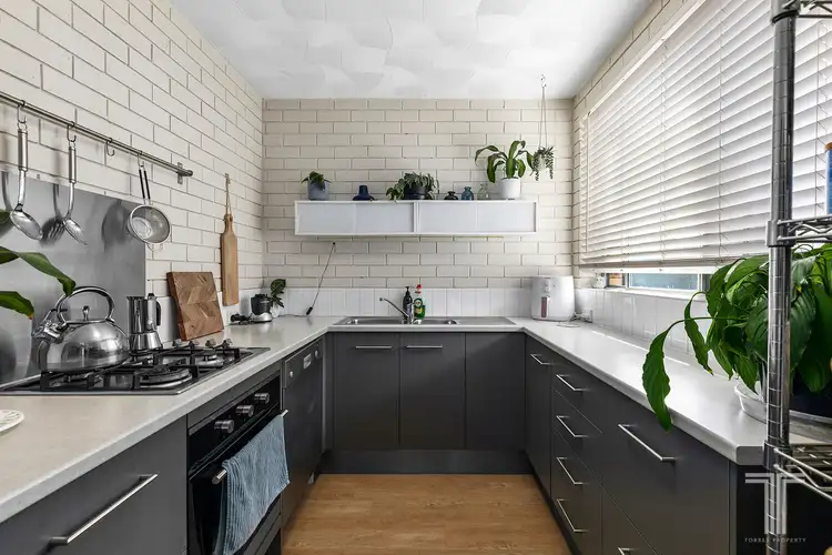 Fifth view of Homely unit listing, 6/92 Bovelles Street, Camp Hill QLD 4152