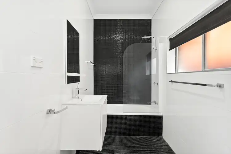 Fifth view of Homely house listing, 44 Universal Street, Eastlakes NSW 2018