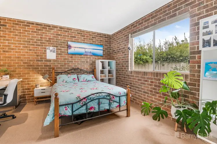Sixth view of Homely house listing, 8 Alkoomi Court, Ascot VIC 3551