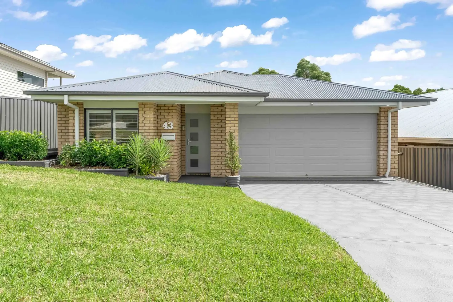Main view of Homely house listing, 43 Pandanus Circuit, Bolwarra NSW 2320