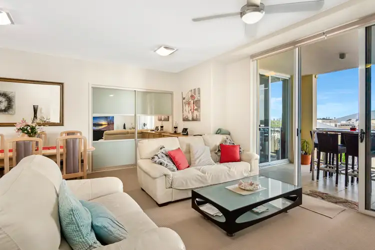 Second view of Homely unit listing, 3075/3029 The Boulevard, Carrara QLD 4211