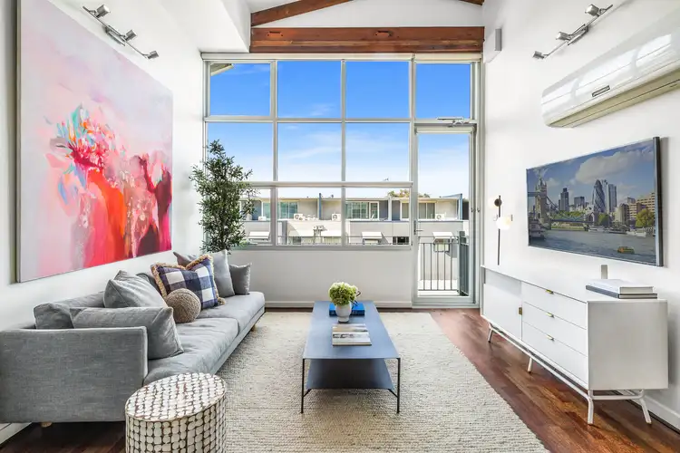9/5 Saltriver Place, Footscray VIC 3011
