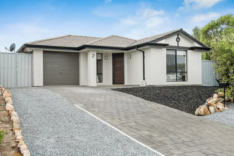 2 Alana Walk, Woodcroft SA 5162