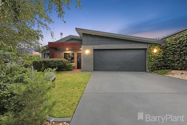 Main view of Homely house listing, 8 MacAllister Court, Warragul VIC 3820