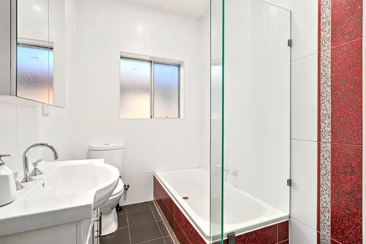 Fourth view of Homely apartment listing, 10/10-12 Queens Road, Brighton-Le-Sands NSW 2216