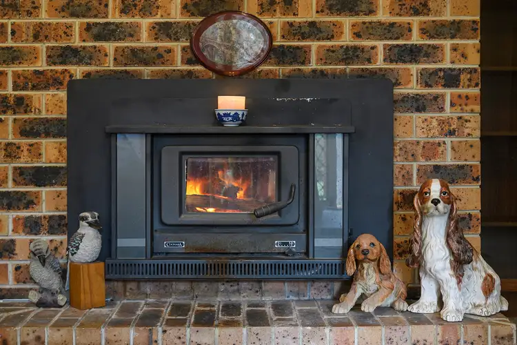 Fifth view of Homely house listing, 2 Ashgrove Place, Bundanoon NSW 2578