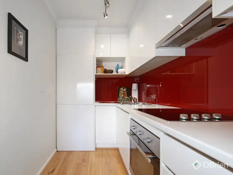 Fifth view of Homely apartment listing, 5/5 Lord Street, Caulfield East VIC 3145