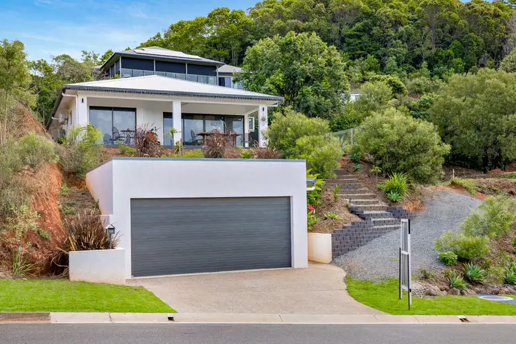 40 Sunbird Drive, Woree QLD 4868