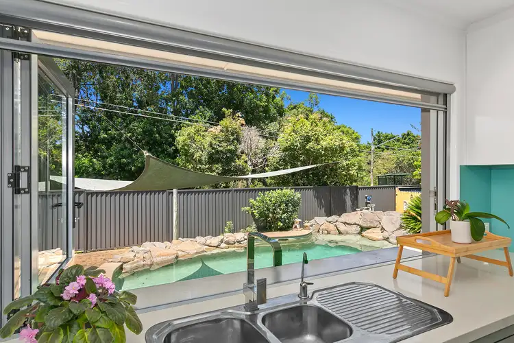 79 Kilkivan Ave, Kenmore QLD 4069