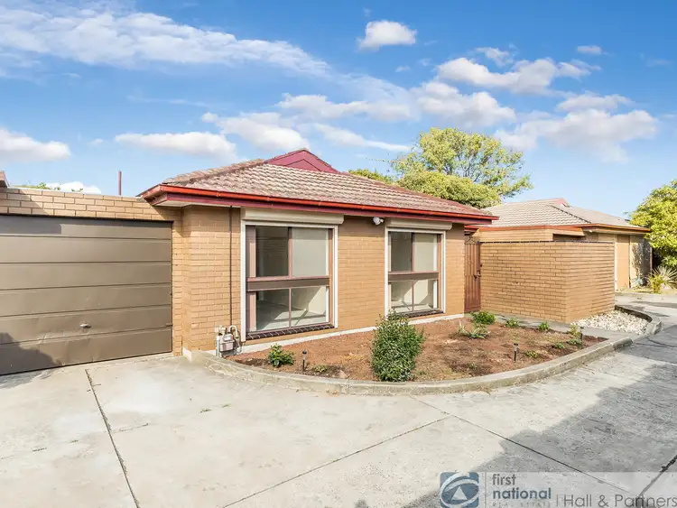2/17 Bruce Street, Dandenong VIC 3175