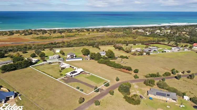 10 Panorama Drive, Woodside Beach VIC 3874