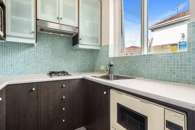 Fourth view of Homely apartment listing, 2/25 Williams Road, Windsor VIC 3181