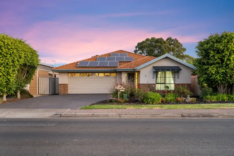 10 Sovereign Drive, Woodcroft SA 5162