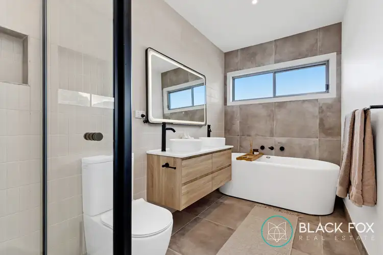 Fifth view of Homely townhouse listing, 2/31 Devon Road, Pascoe Vale VIC 3044