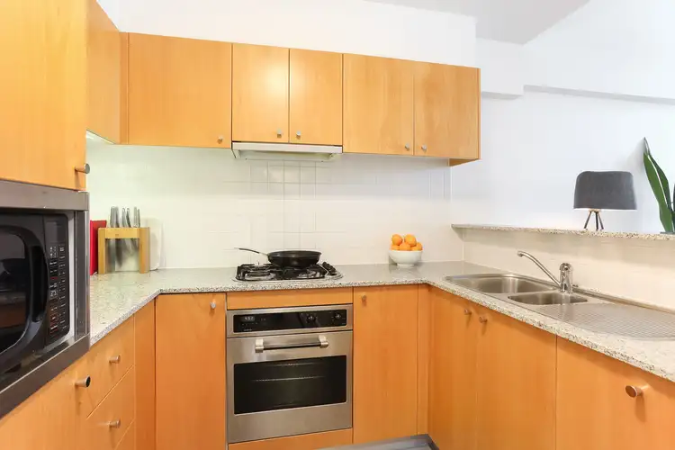 Sixth view of Homely apartment listing, 301/6 Cowper Wharf Roadway, Woolloomooloo NSW 2011