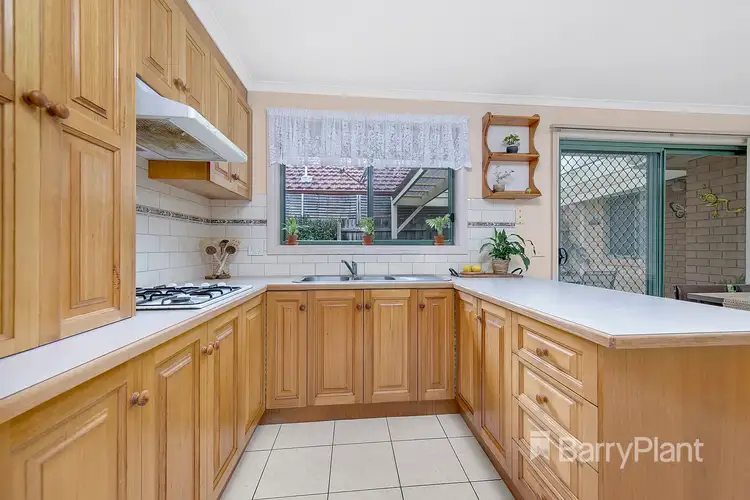 Fifth view of Homely house listing, 2 Xavier Way, South Morang VIC 3752