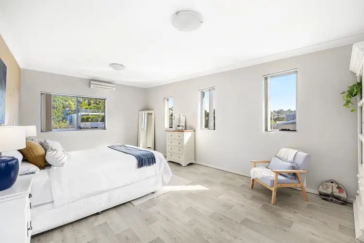 Fourth view of Homely apartment listing, 3/28-32 Sturdee Parade, Dee Why NSW 2099