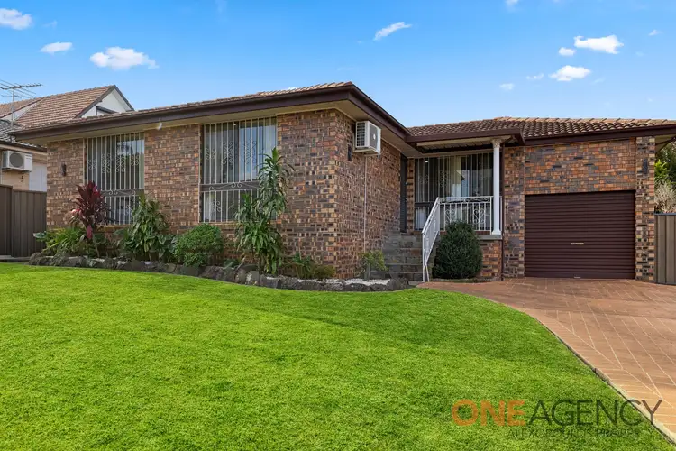 3 Roland Street, Bossley Park NSW 2176