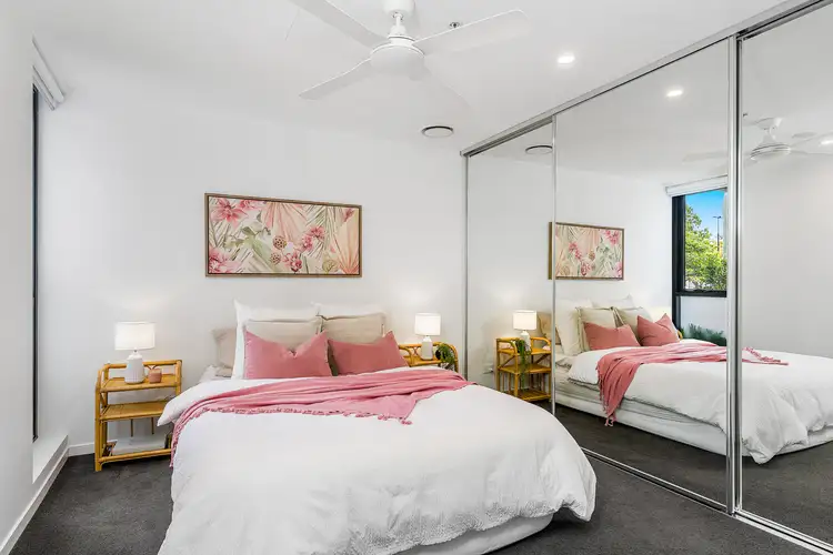 Fourth view of Homely unit listing, 4/15 Dutton Street, Coolangatta QLD 4225