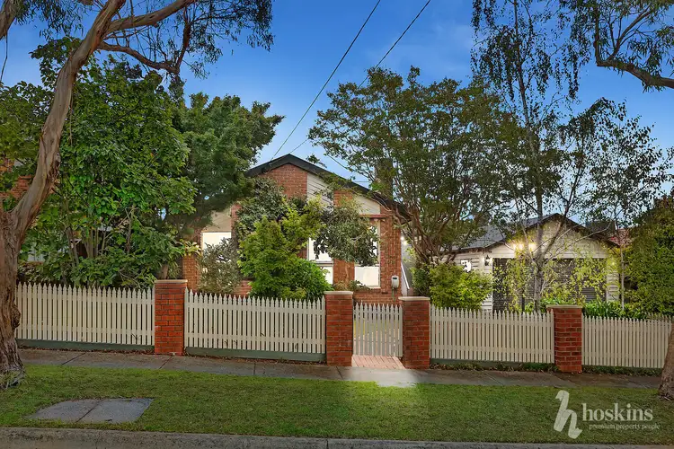 21 Tarwin Drive, Croydon Hills VIC 3136